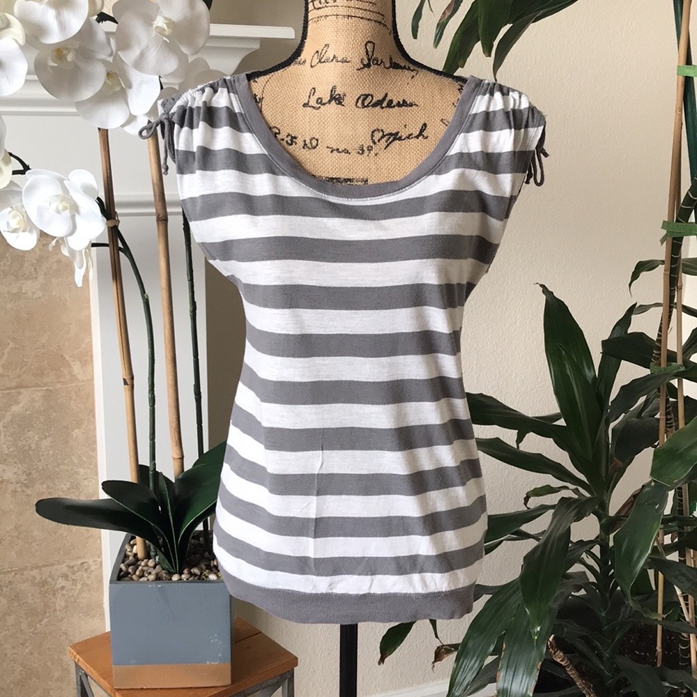 Nwot American Eagle - image 1